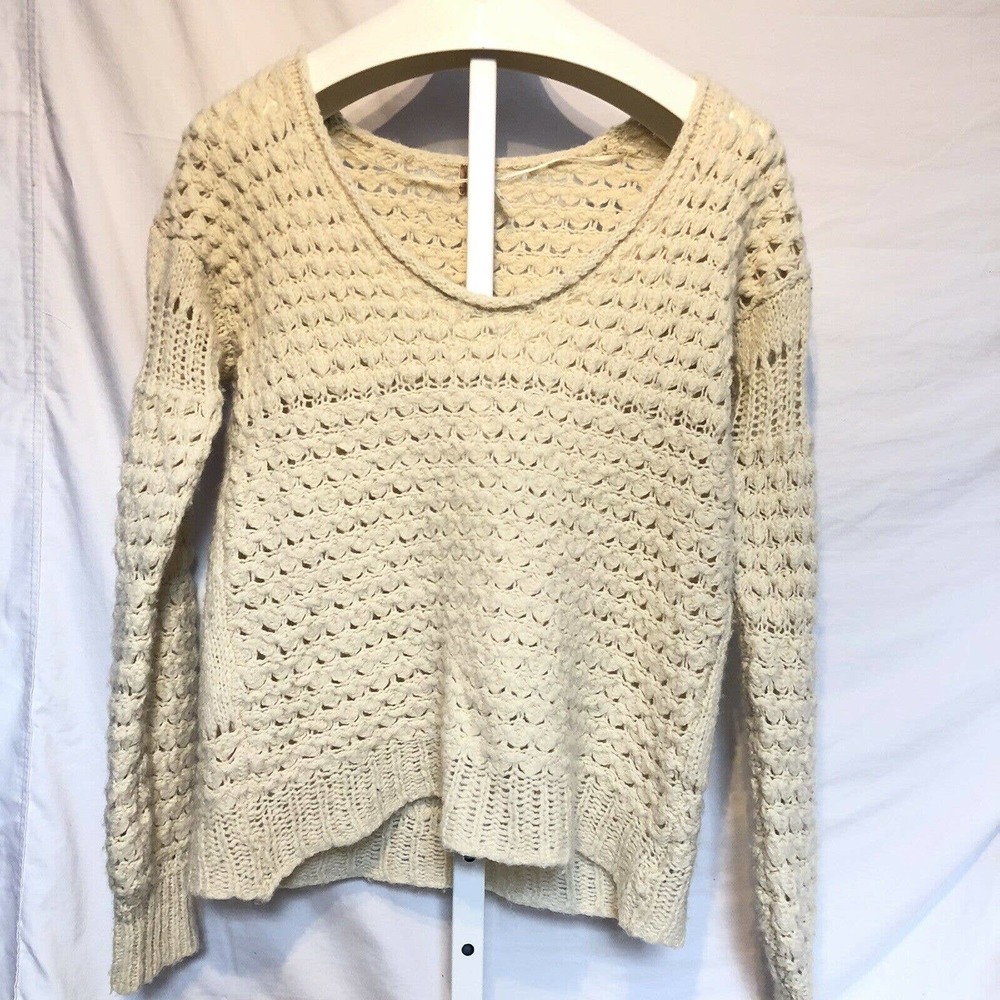 Free People Cream Off White chunky knit sweater XS
